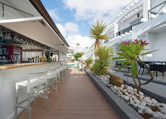 Vista Bonita - Gay And Lesbian Only Resort (Adults Only)